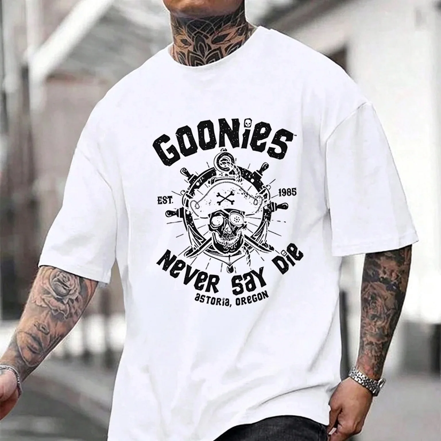 2026 Men's Goonies Never Say Die Retro Officially Inspired 80s Movie Logo Iconic Skull Moto Cotton Short Sleeve O-neck Tshirt