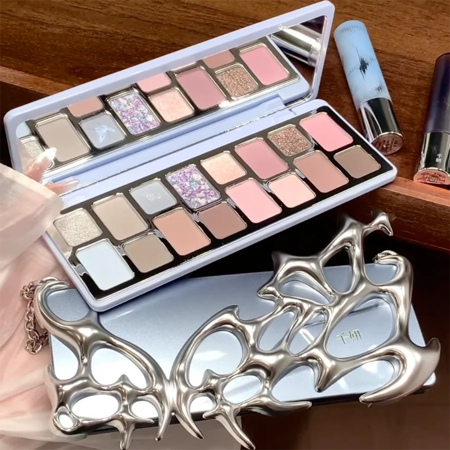 Cheryep Set per il trucco Palette di ombretti glitterati Stick per labbra Idrata Balsamo per labbra Specchio Set da 6 pezzi Kit Qianyan per le donne Tutto in uno