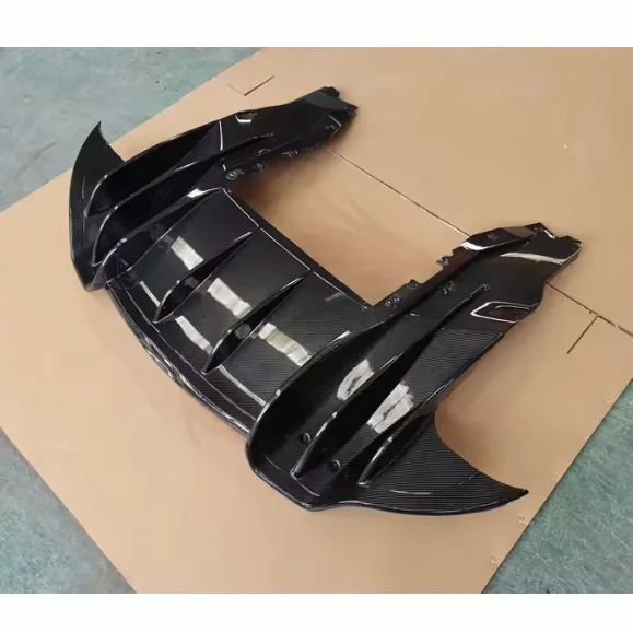 RY نمط ألياف الكربون الجافة طقم الجسم جديد شفة ممتصة للصدمات الخلفية الناشر سبويلر الفاصل ل 720S 2017-2019 مصدات السيارات
