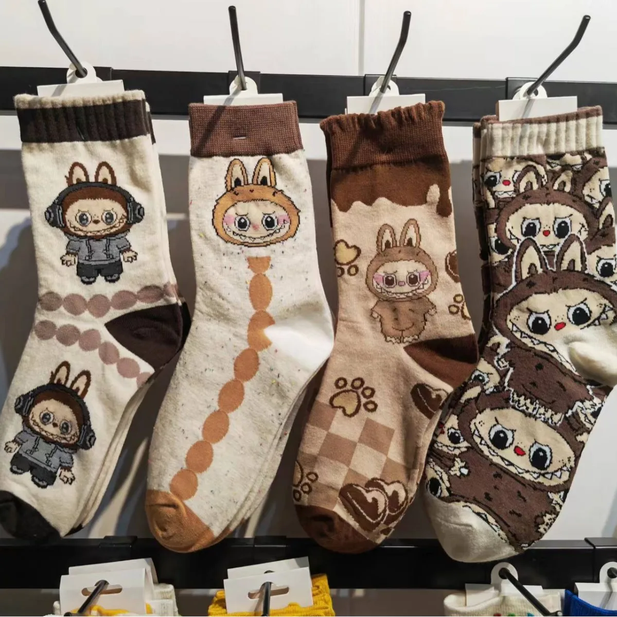 New 4 Pairs Labubu Socks Female High Quality Fall And Winter Cartoon Combed Cotton Mid-calf Men's and Women's Socks Average Size