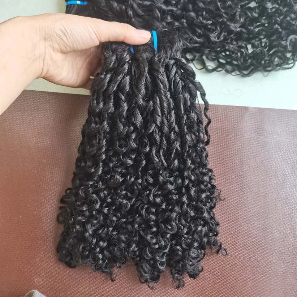 Wholesale Short Pixie Jerry Curly Human Hair Bundles Deep Curly Hair Bundle Brazilian Raw Hair Weaving Human Hair Burmese Curly Hair Bundles