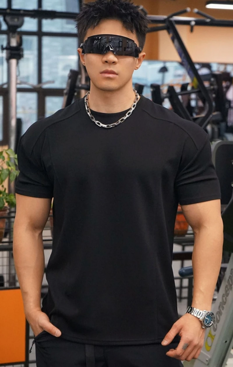 2025 New Sports Fitness Short Sleeve T-Shirt Men Summer Round Neck Quick Drying Breathable Fitness Tops Training Men T-Shirt