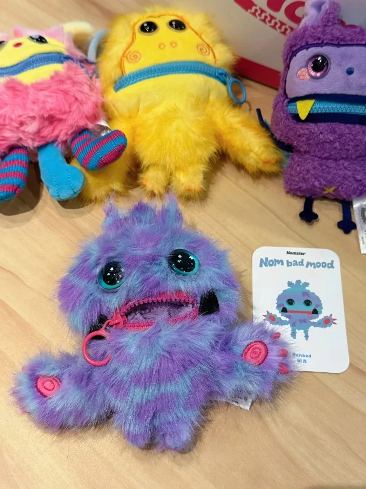 Nomester Nom Bad Mood صندوق أعمى مع ألعاب صنع الصوت كيرينغ حقيبة إكسسوارات جذابة سلسلة مفاتيح قصيرة هدايا