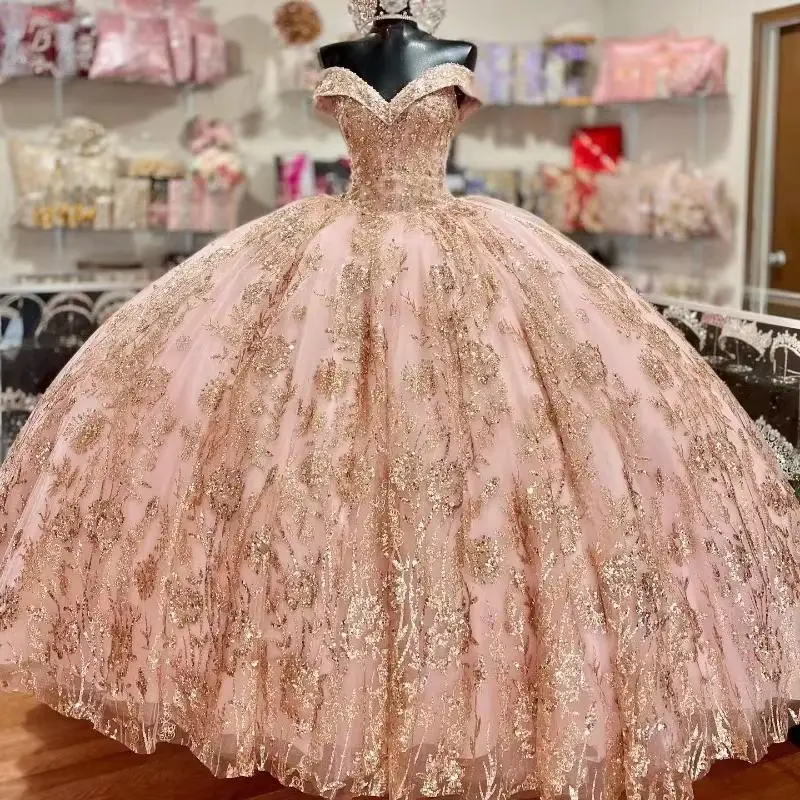 Customized Glittering Rose Pink Princess Quinceanera Dresses Off Shoulder Sweet 16 Birthday Party Gold Appliques 15th Ball Gown