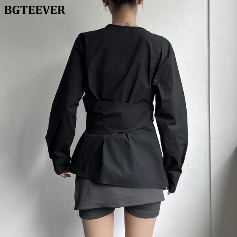 BGTEEVER Chic Stylish Hollow Out Ladies Solid Shirts Blouses Elegant O-neck Long Sleeve Slim Waist Female Split Pullover Blouses 6