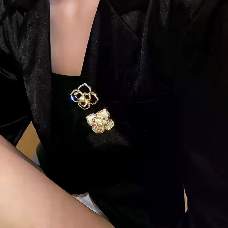 Брошь-с-жемчугом-камелии-масляная-металлическая-траурная-булавка-корсаж-высококачественная-французская-элегантная-сумка-тканевый-шарф-аксессуары-брошь