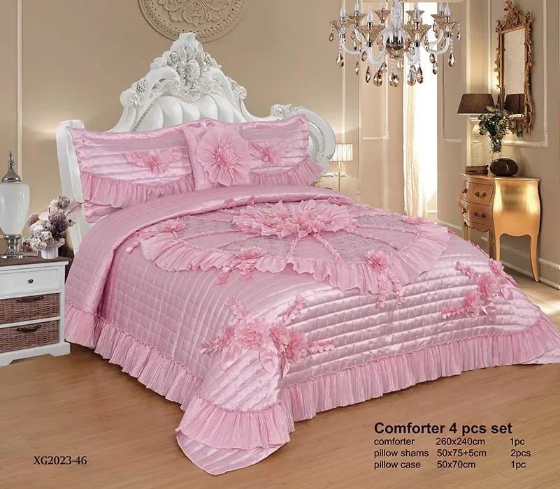 Luxury design brushed fabric exquisite embroidery bedding set large 4pcs quilt set