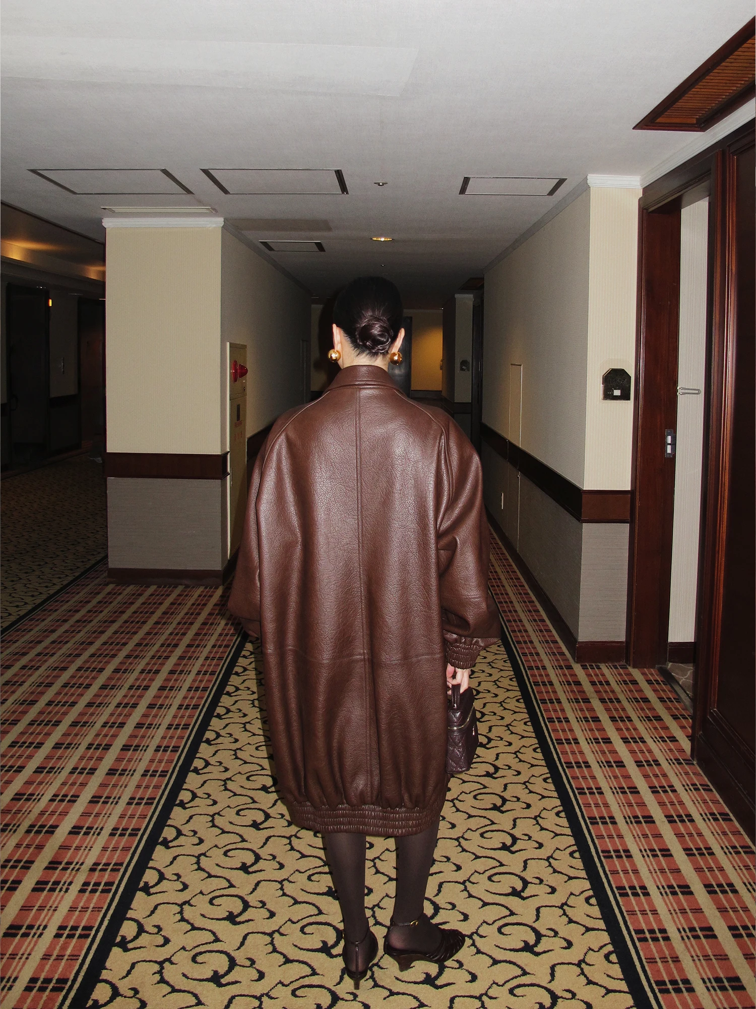 Manteau long décontracté pour femme Weinisian Heavy Industry en cuir PU, style mi-long, nouvelle collection printemps, tendance