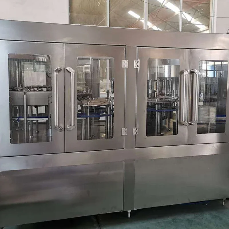 

Automatic three-in-one beverage filling machine Beer Baijiu filling equipment Carbonated beverage machine