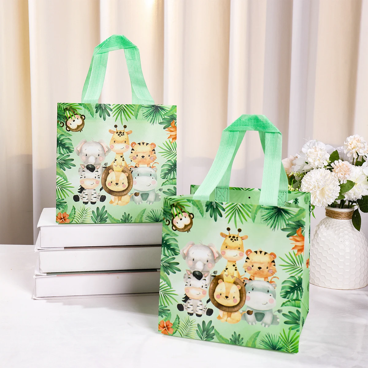 4Pcs Forest Jungle Gift Bags Non-Woven Fabrics Safari Jungle Birthday Party Candy Thank You Bags Baby Shower Party Supplies