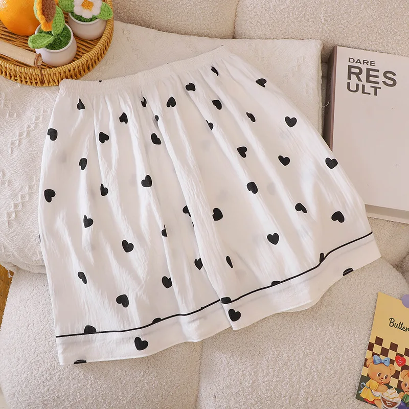 Autumn and Winter Pajamas Women's Short Sleeved and Shorts Heart Print Sleepwear Home Clothes Set Student White Nightwear 5