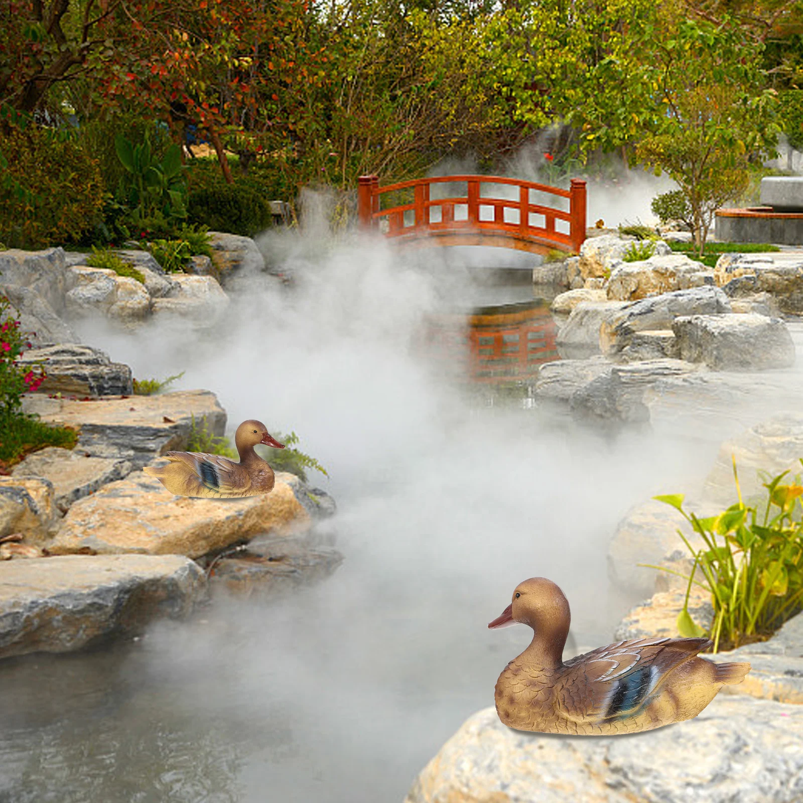 

Floating Simulation Duck Figurine Garden Resin Statue Decoration Animal Ornament Simulation