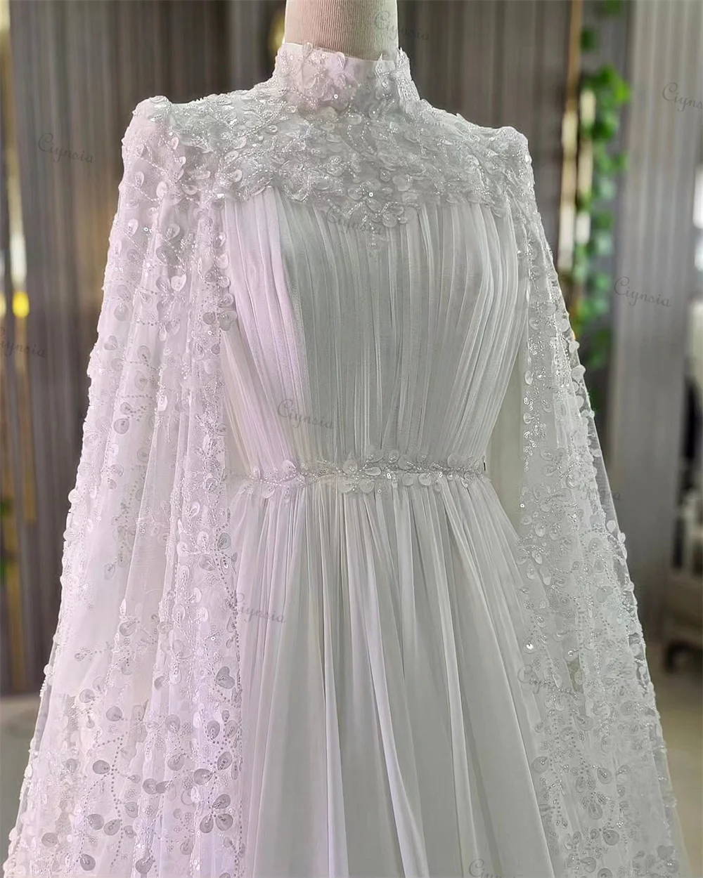 Ciynsia vestido de novia de lujo musulmán de Dubái, vestido de novia con cuentas de encaje, línea A, cuello alto, Abito Da Sposa, gasa plisada, manga larga