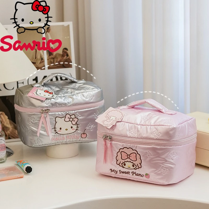 

Hello Kitty New Handheld Makeup Bag Fashionable High Quality Embroidered Lipstick Storage Bag Cartoon Cute Travel Storage Bag