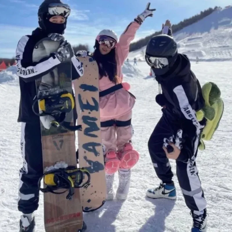 

2025 New Ski Goggles Anti Fog UV Protection Interchangeable Lens Snowboard Goggles for Men Women Skiing Snowboarding