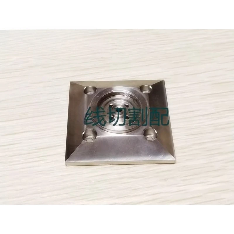 

EDM Parts 201.732 Nozzle Guide BASE 590201732 Water Nozzle Holder For AGIE Series Wire Cutting Machine