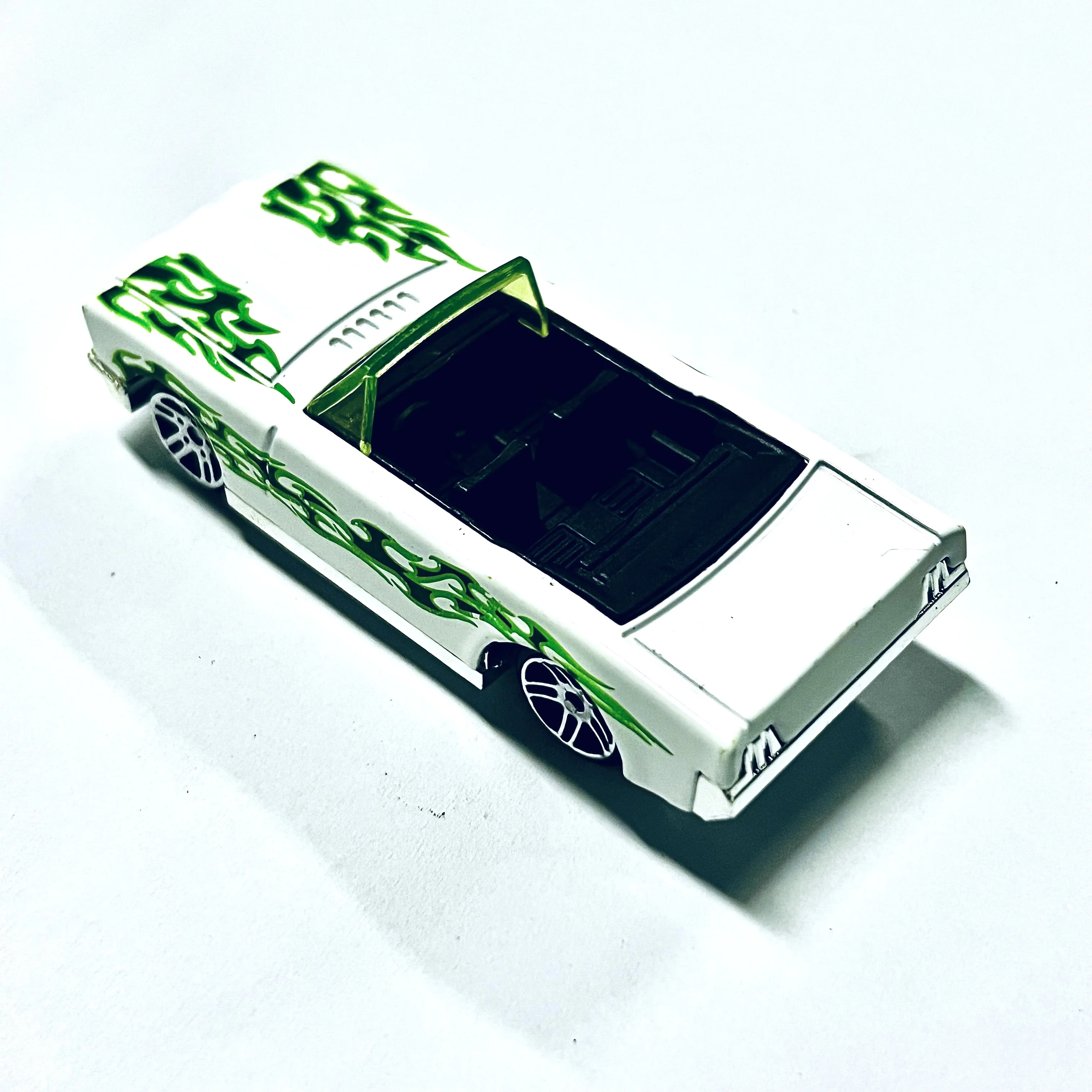 Children's alloy sports car model, pull-back small cars, boy's openable door inertial toy cars, racing cars, new toys