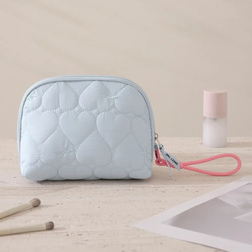 Large Capacity Quilted Cosmetic Bag Zipper Closure Candy Color Love Heart Handbag Portable Ultralight Women Clutch Pouch