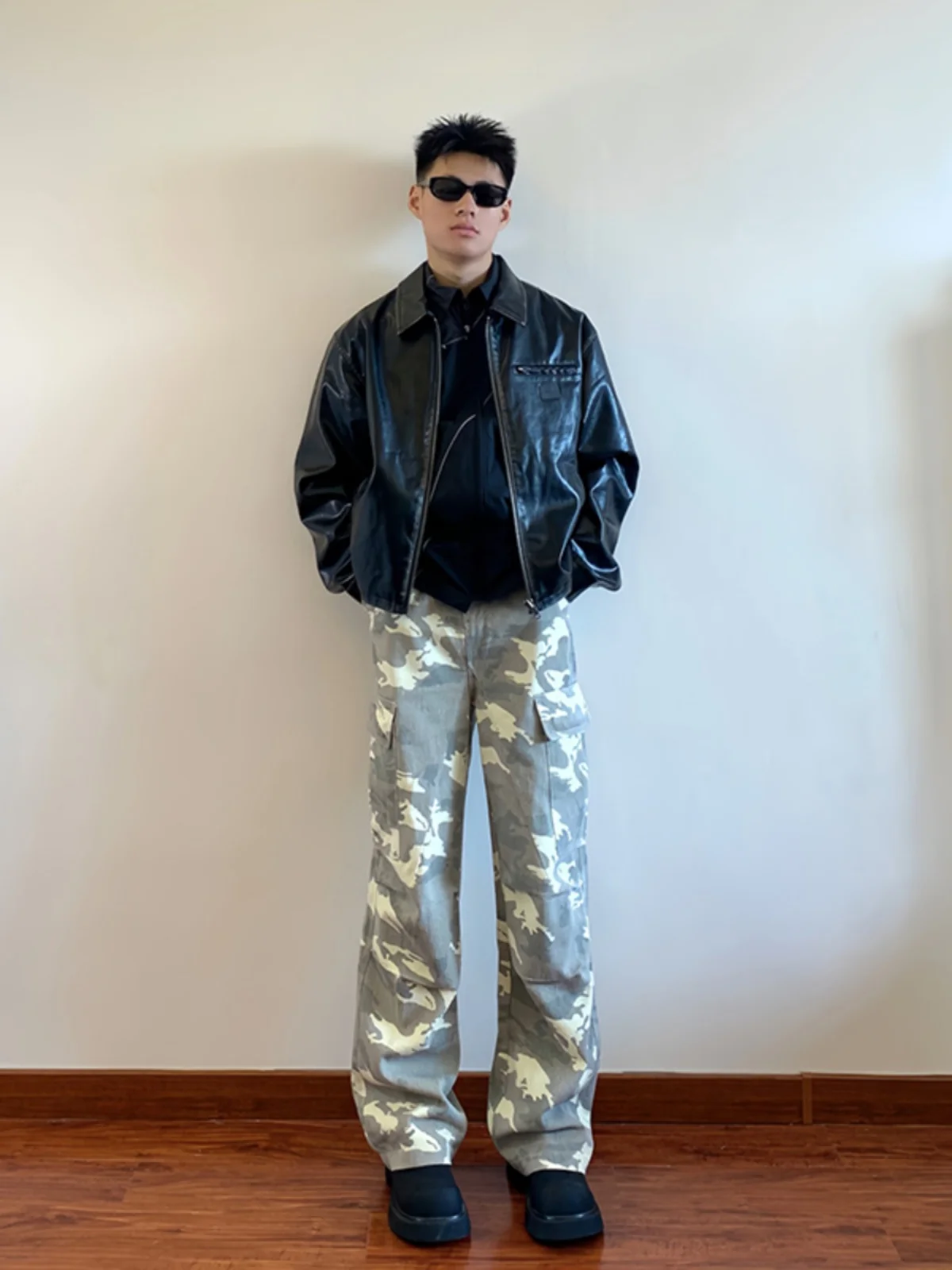 

Мужские рабочие брюки-карго в пустынном камуфляже, осенние, с большими карманами, свободного кроя, в американском стиле, повседневные, спортивные, прямые штаны