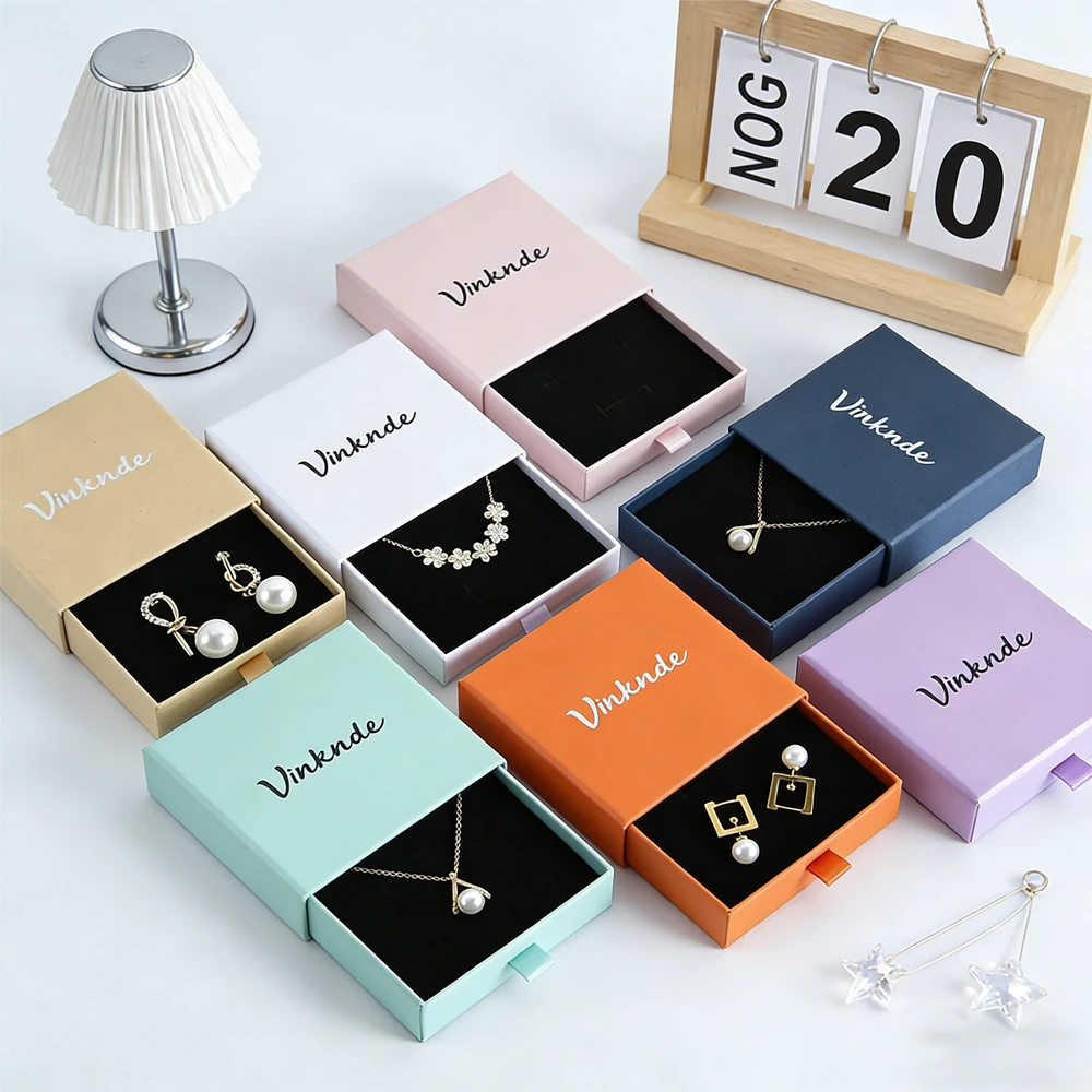 

100Pcs 8x8x2.5cm Custom Logo Slide Cardboard Paper Box Luxury Gift Jewelry Sliding Drawer Boxes Necklace Earring Ring Packaging