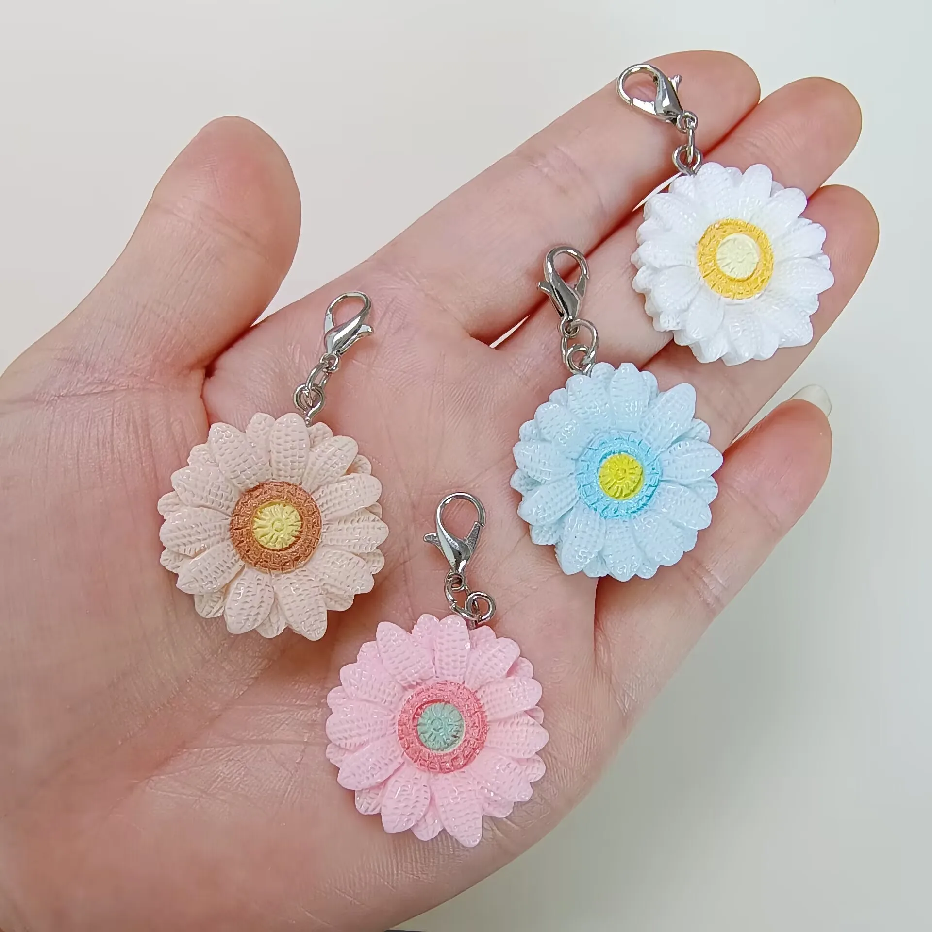 Cartoon Cute Colorful Daisy Sunflower Charms With Lobster Clasp DIY Handmade Jewelry Keychains