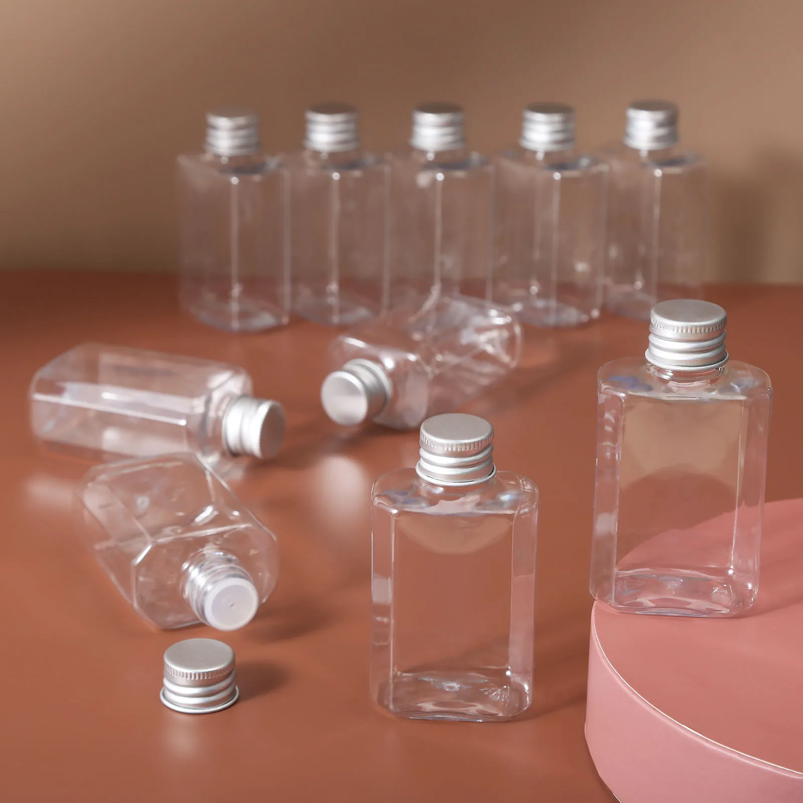 10pcs 80ml Empty Bottle Clear PET with Aluminum Screw Cap and Plug Cosmetic Container Travel Portable Lotion Cream Clear Tube