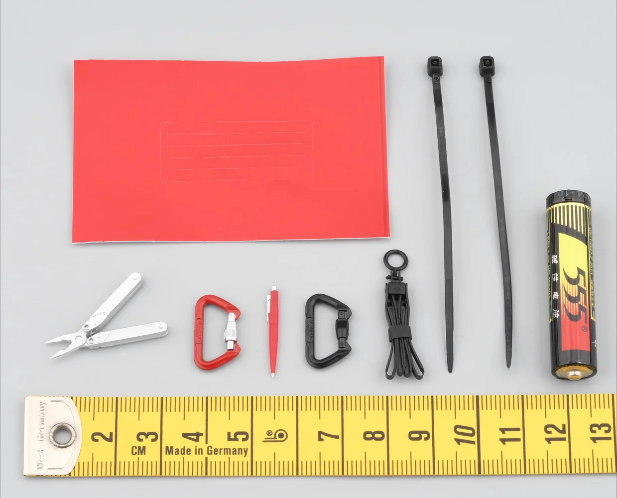 

Набор аксессуаров, модель для DAMTOYS 78103S RUSSIAN MVD, масштаб 1/6, фигурка