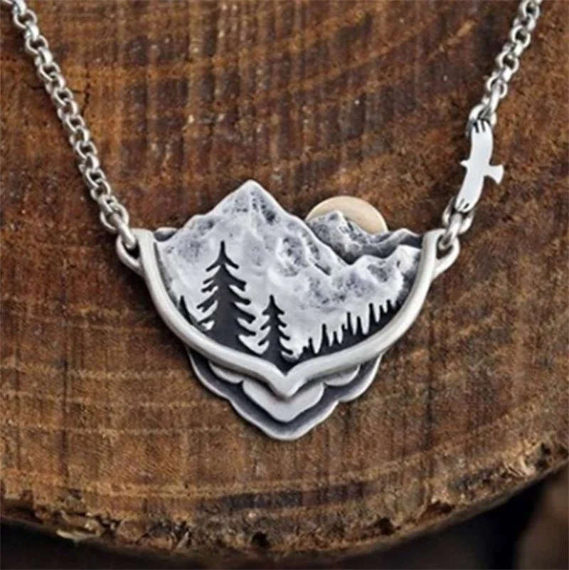 Vintage Mountain Decor Antique Silver Color Choker Pendant Necklaces for Women Creative Jewelry Gift Wholesale