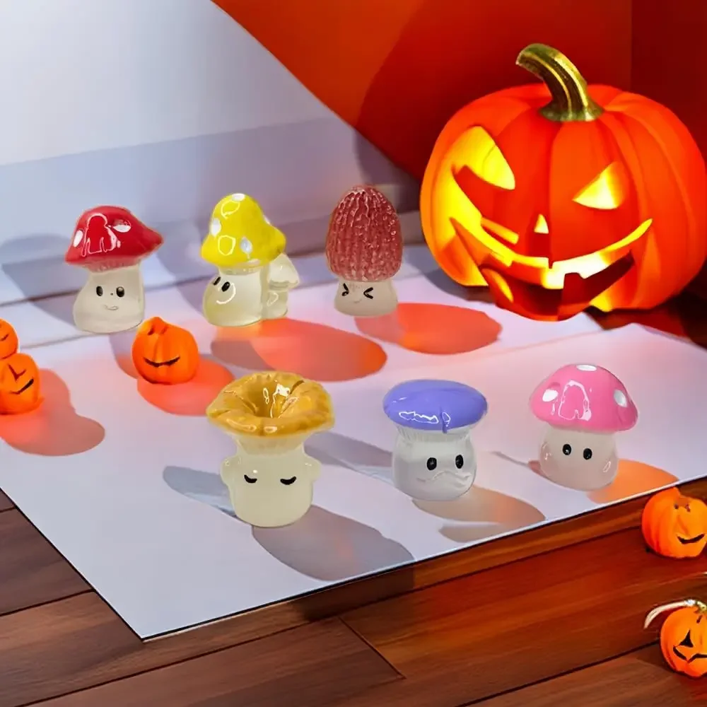 30PCS Luminous Resin Cartoon Wild Mushrooms Statue Decoration Miniature Fairy Garden Accessories For Rooms, Courtyards, Gardens