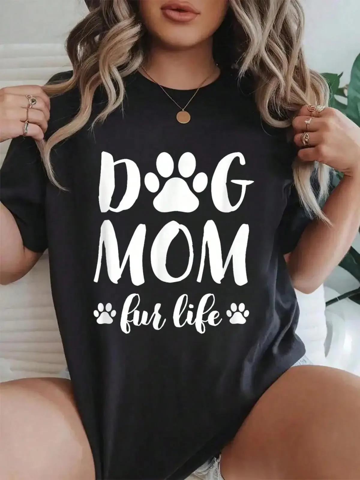T Shirts Women Dog Mom Life Shirt Mothers Day Gift For Women Wife Dogs T-Shirt Beach Summer Shirts Women Clothes Black Top,Suitable For All Seasons, Everyday Wear For Wome