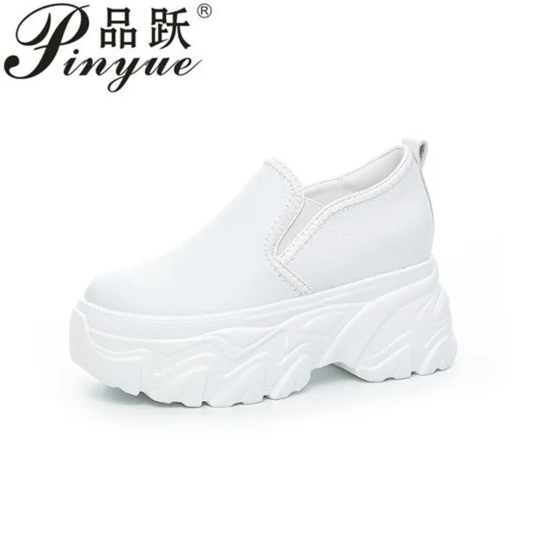 

Женские белые кроссовки на платформе из натуральной кожи 9 см на танкетке, массивные дышащие удобные летние кроссовки 34-39