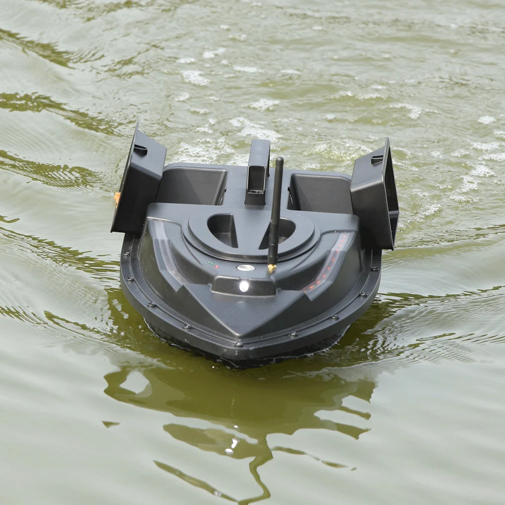

Flytec V700 Auto-Drive LCD DISPLAY Fishing Bait Boat With Direction Lights Autopilot Smart Carp Nest Ship Remote Control Boat