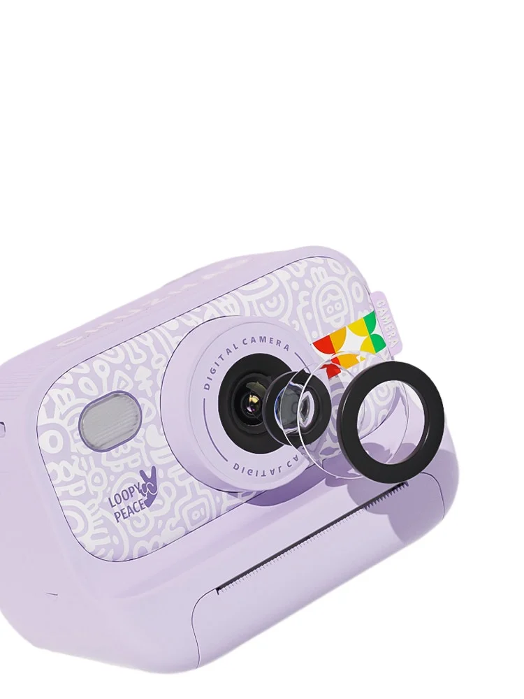 Kids' camera, capable of taking photos and printing, producing color photos instantly