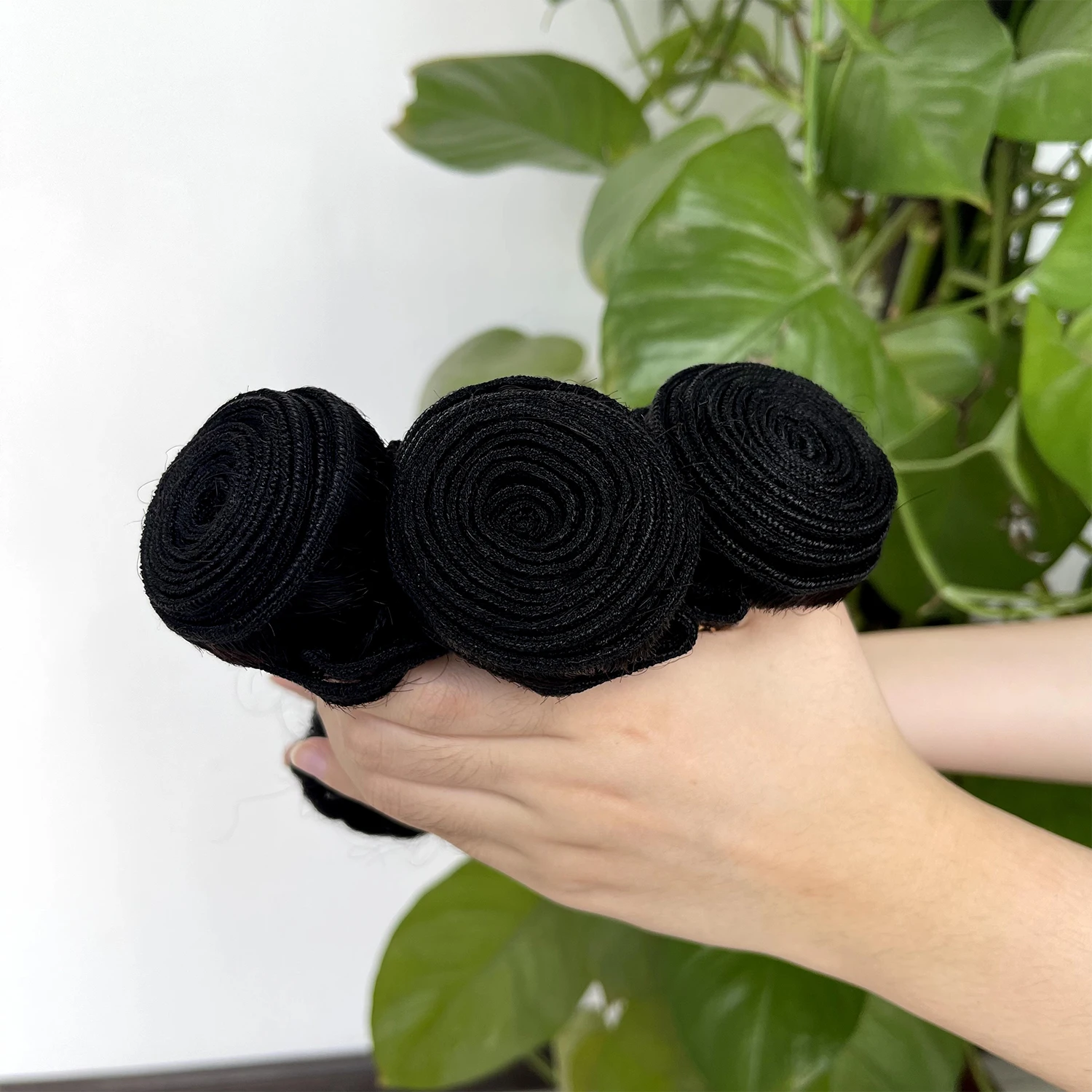 SWANEE 10-30 Zoll Afro Deep Curly Human Hair Bundles 100 % unverarbeitete Virgin Myanmar Haare für Black Lady Haarverlängerungen