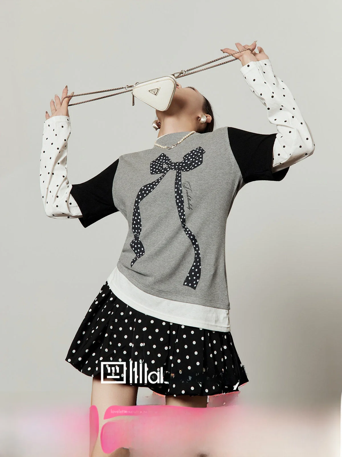 

Женская футболка Slim Fit с очень большим бантом от Zhou Li Wu, весна 2026, модный топ с длинным рукавом для повседневной носки