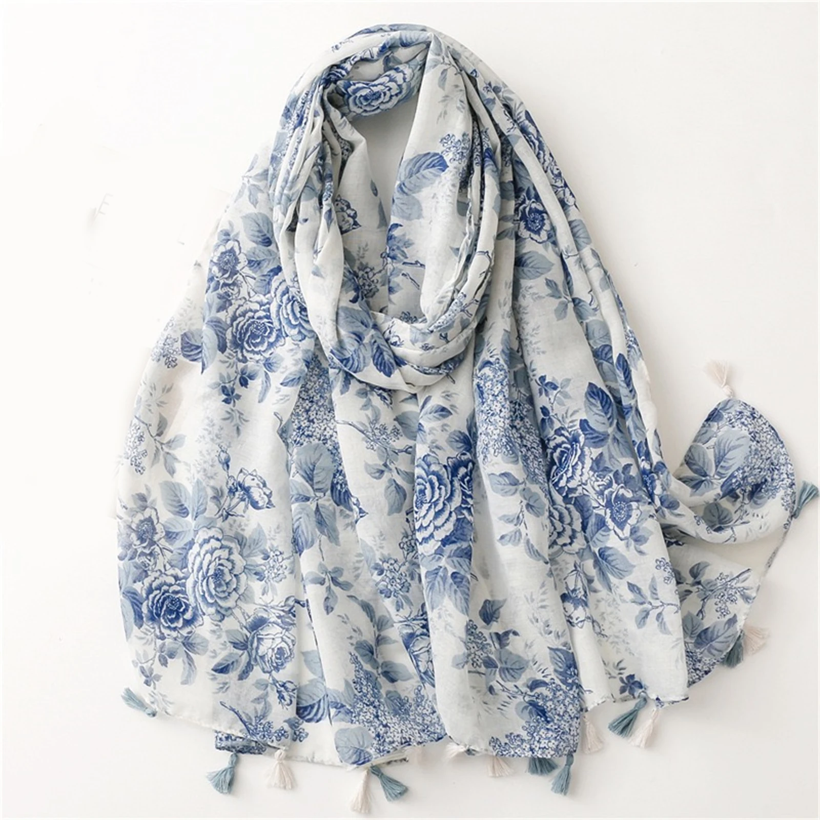 180 * 85cm Bandanna Muslim headscarf outdoor cotton and linen scarf the four seasons warm tassel shawl popular print beach towel