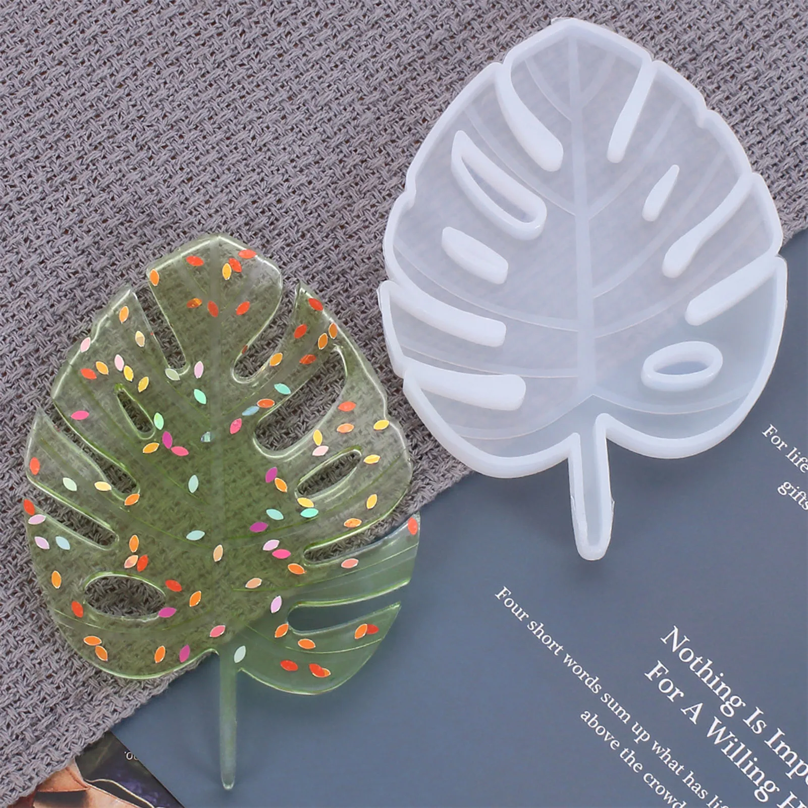 Flexible Silicone Leaf Casting Mold For Epoxy Resin Soap Plaster, Detailed Maple Leaf Shape For DIY Jewelry Crafts