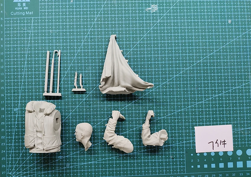 أطقم نماذج صغيرة من الراتنج غي - مراجعة Model Kit Uss Arizona وسعره
