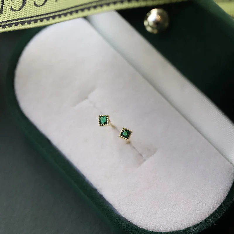 Echter 925er-Sterlingsilber-Schmuck für Damen, modisch, niedlich, klarer Zirkon, quadratische Ohrstecker, Geschenk für Mädchen und Damen