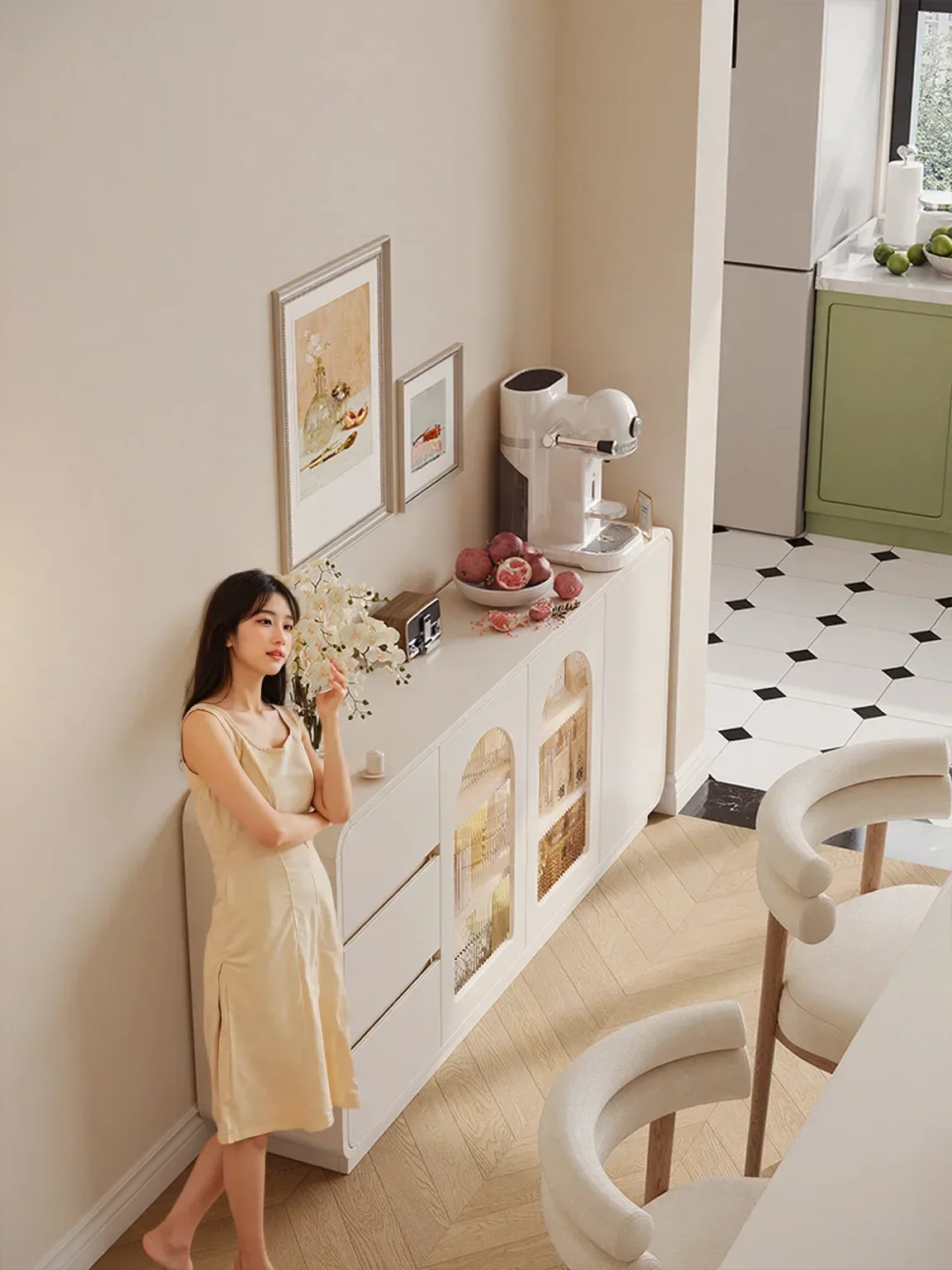 TTSolid wood locker integrated living room coffee machine locker against the wall