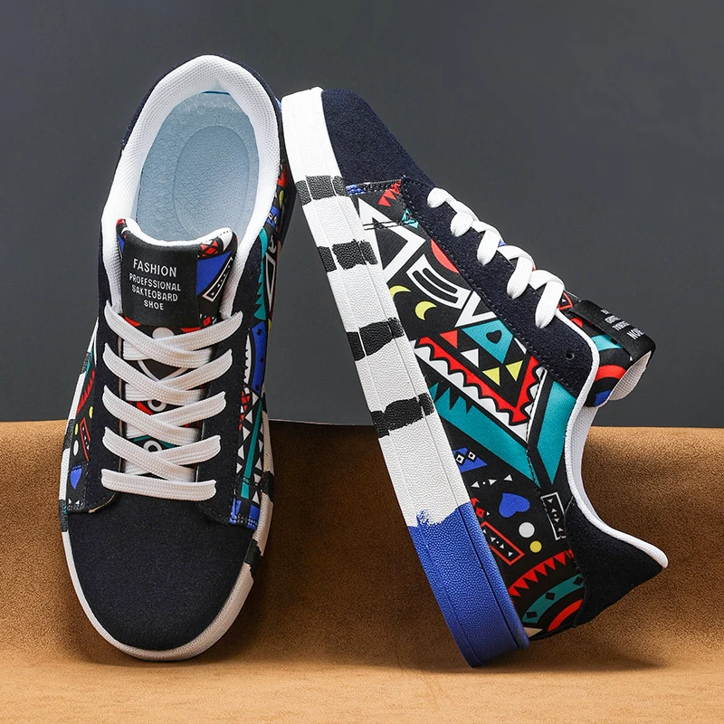 Men's Vulcanized Shoes Fashion Graffiti Print Canvas Shoes Outdoor Non-slip Couples Walking Casual Sneakers Zapatos Hombres