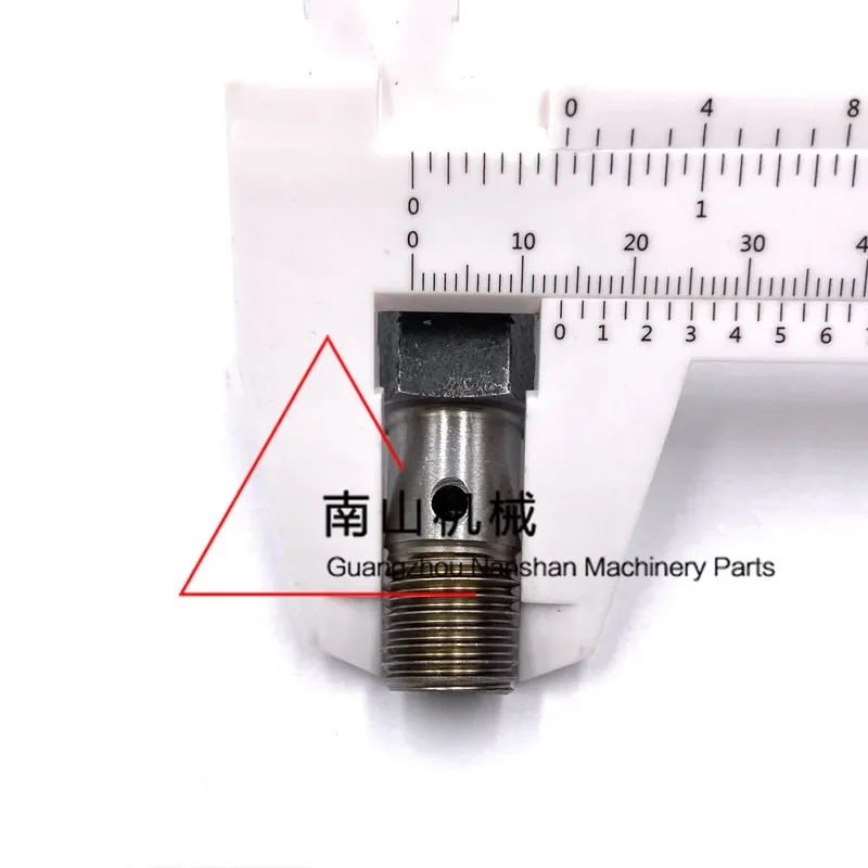 Oil Pump Return Screw 02111519  Deutz BF4M2012 Engine Diesel Pressure Relief Valve Excavator parts