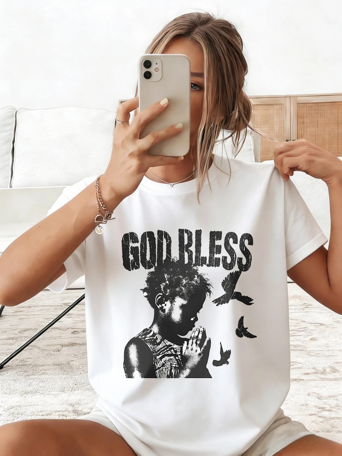 

Женская футболка с коротким рукавом и графическим принтом GOD BLESS, хлопковая, оверсайз, летняя, повседневная, в подарок для нее