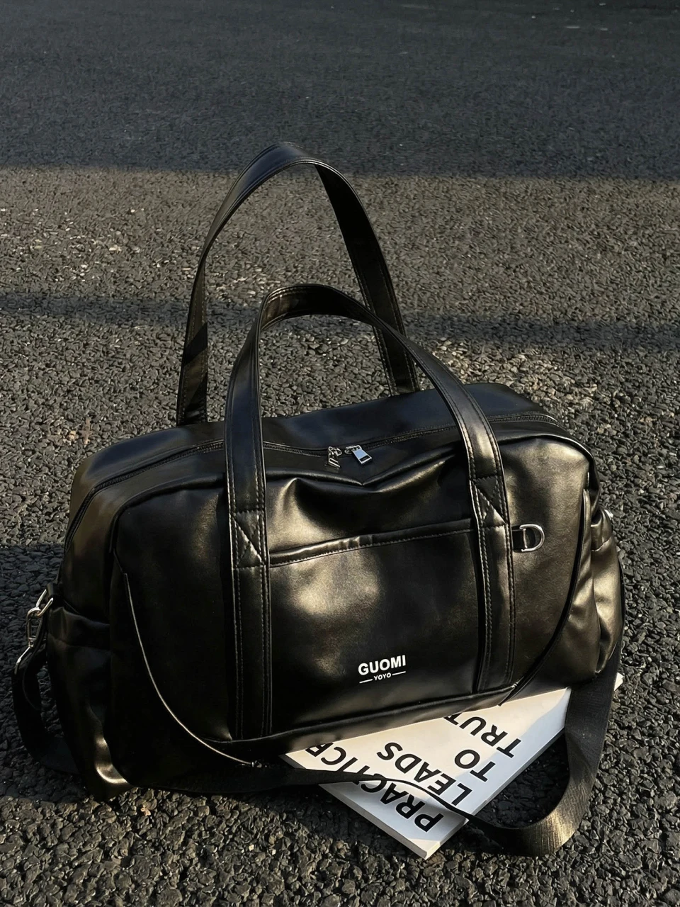fashionable-large-capacity-ladies-short-trip-travel-bag-silver-handheld-exterior-tour-bag-small-short-term-travel-bag-for-women