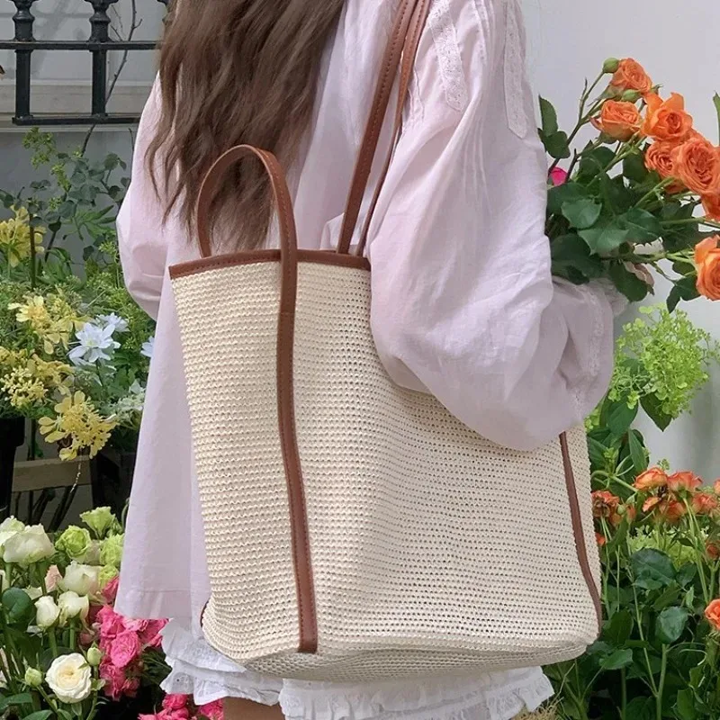 

Straw Knit Tote Bag Women Large Capacity Handmade Ethnic Style Beach Shoulder Bag 2025 Designer Hollow Out Casual Summer Day Bag