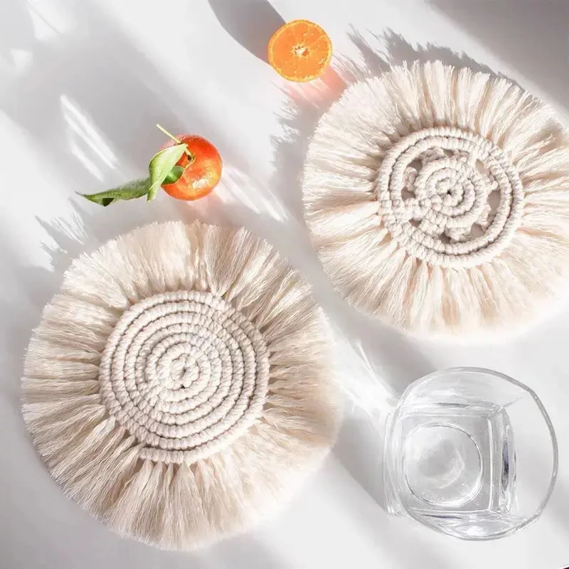 جولة القطن جديلة السفينة مع شرابة ، مكرمية اليدوية تحديد الموقع ، وسادة كوب ، نمط بوهيميا ، حصيرة عدم الانزلاق ، وسادة القهوة ، ديكور الطاولة