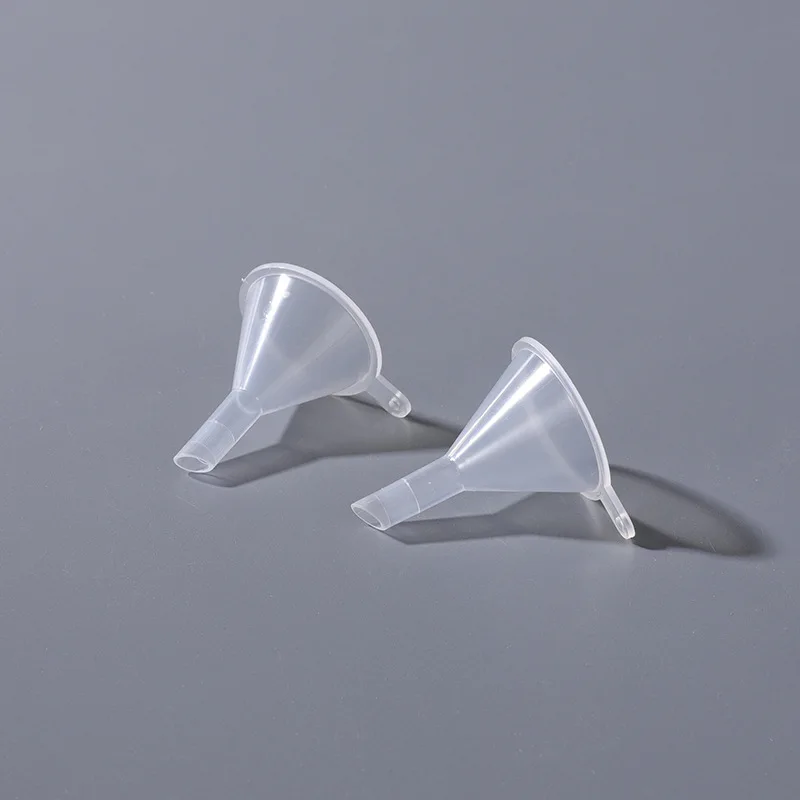 12pcs Plastic Small Funnel Perfume Dispensing Funnel Spray Funnel Dispenser Household Kitchen Liquid oil Dispensing Gadgets