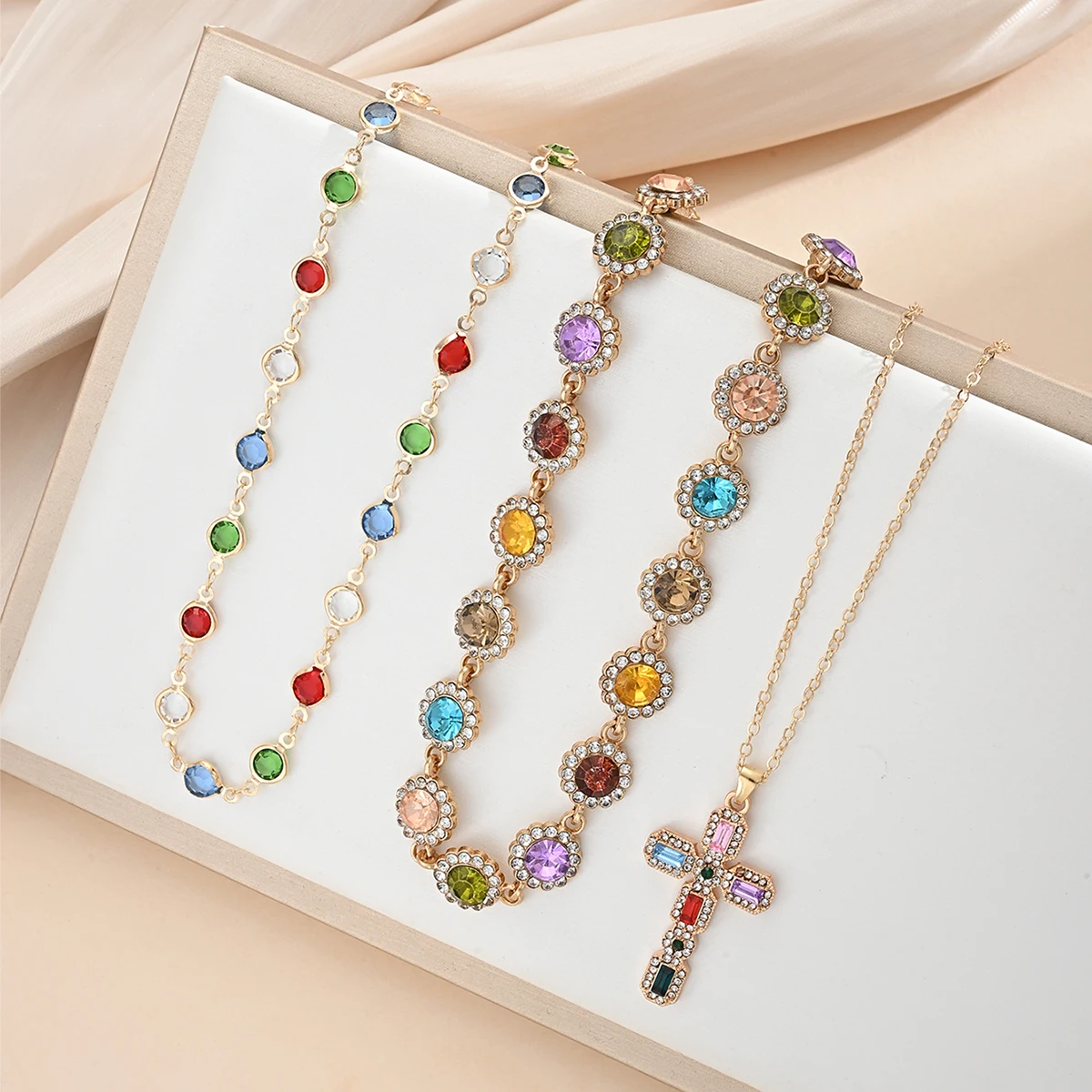 3Pcs Multicolor Crystal Layered Necklace Set Cross Pendant Gold Chain Women Fashion Jewelry Stackable Choker Summer Accessory