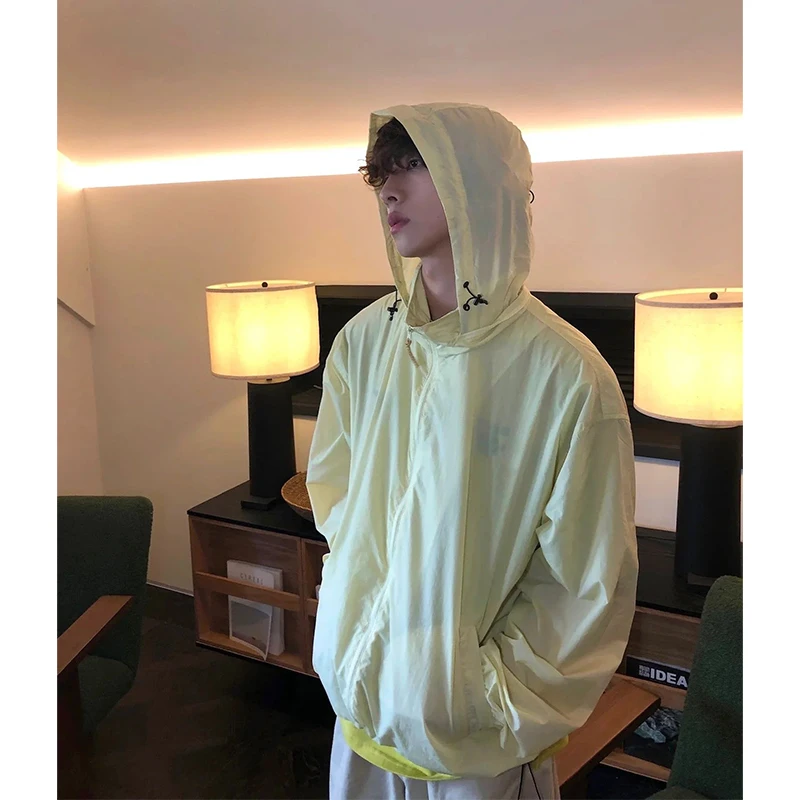 

een Ice Silk Men's Summer Thin Outdoor Hooded Sun Protection irt Faionable Lightweight Polyester Long Sve Casual irt