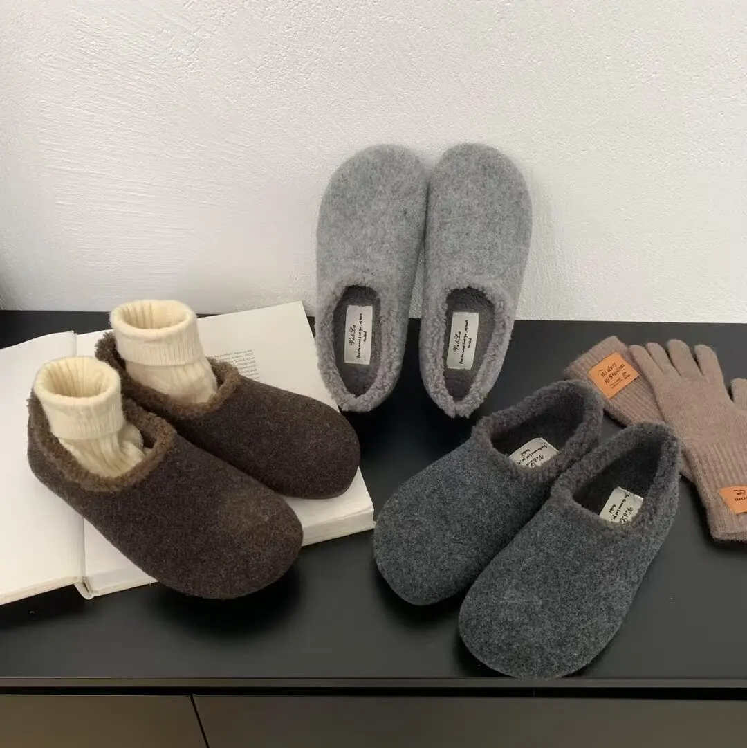 Variant: MYR1219-Light Gray